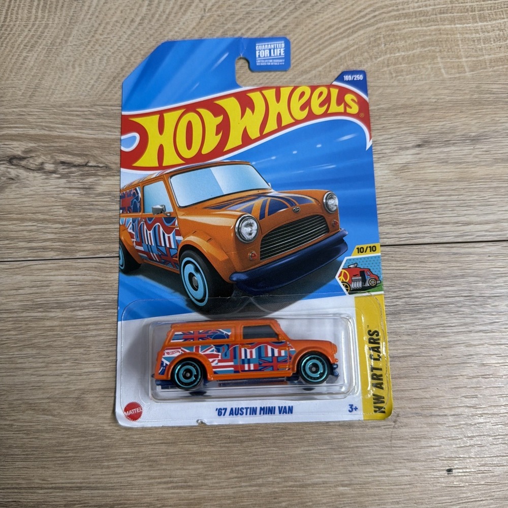 Hot Wheels '67 Austin Mini Van Art Cars Retro Streetwear Collector Diecast Toy
